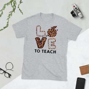 Love To Teach Teacher Leopard Plaid Short-Sleeve Unisex T-Shirt