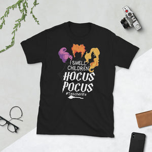 I Smell Chirldren Hocus Pocus Teacher Life Halloween Short-Sleeve Unisex T-Shirt
